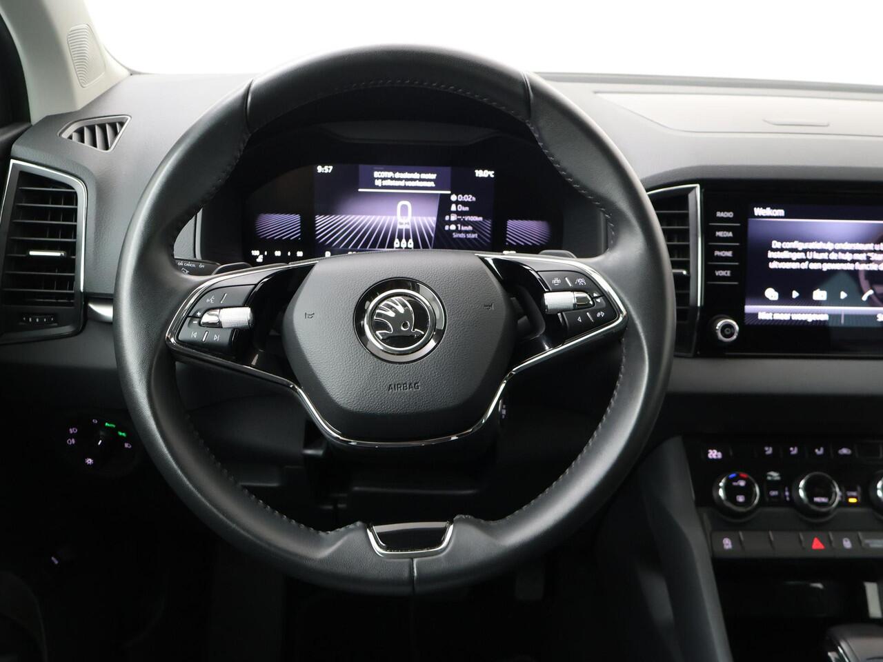 Skoda Karoq 1.5 TSI ACT Business Edition | 150 PK | Automaat | Trekhaak wegklapbaar | Elek. achterklep |