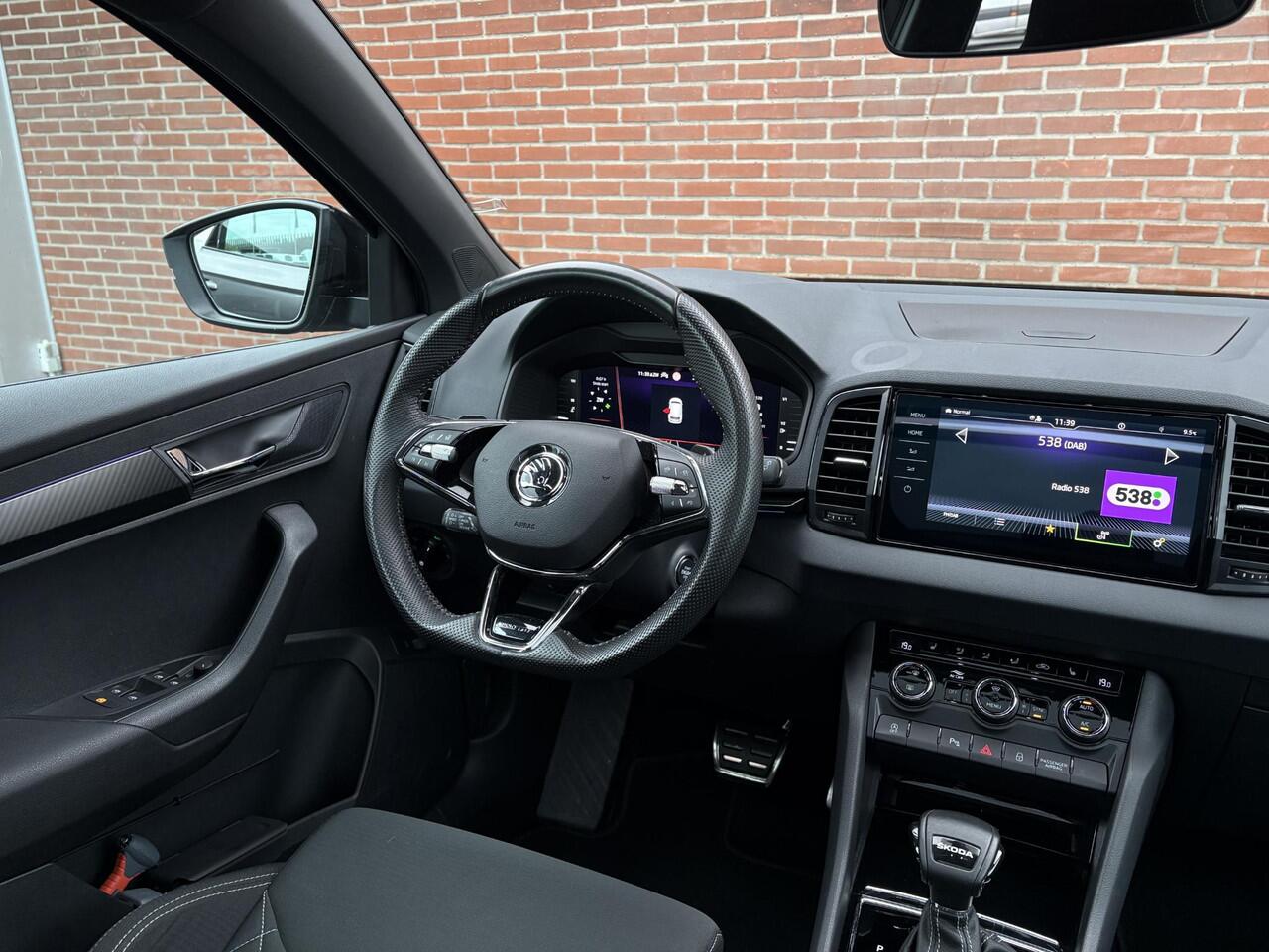 Skoda Karoq 1.5 TSI ACT Sportline |Pano|Trekhaak|ACC|