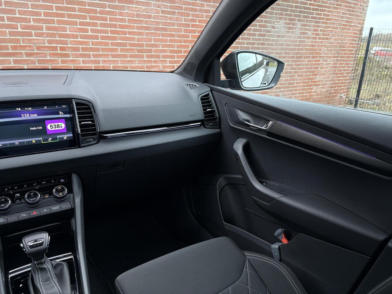 Skoda Karoq 1.5 TSI ACT Sportline |Pano|Trekhaak|ACC|