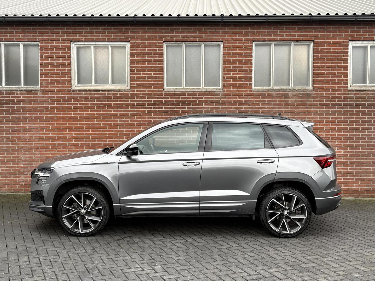 Skoda Karoq 1.5 TSI ACT Sportline |Pano|Trekhaak|ACC|