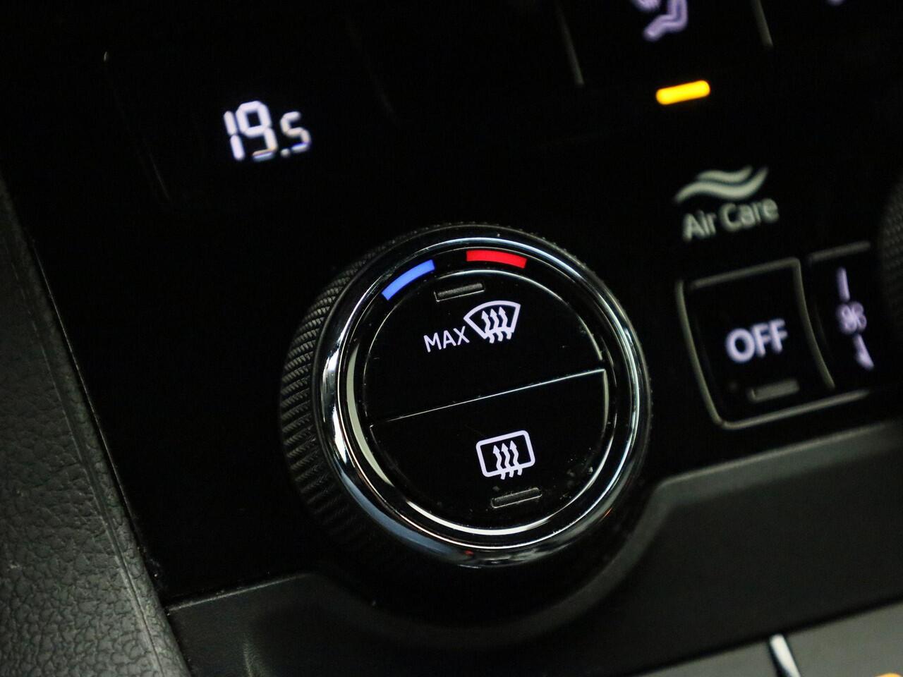 Skoda Karoq 1.5TSI/150PK ACT Sportline DSG · Navigatie · Apple/Android Car Play · Camera + Parkeersensoren · Garantie t/m 28-09-2027 of 60000km.