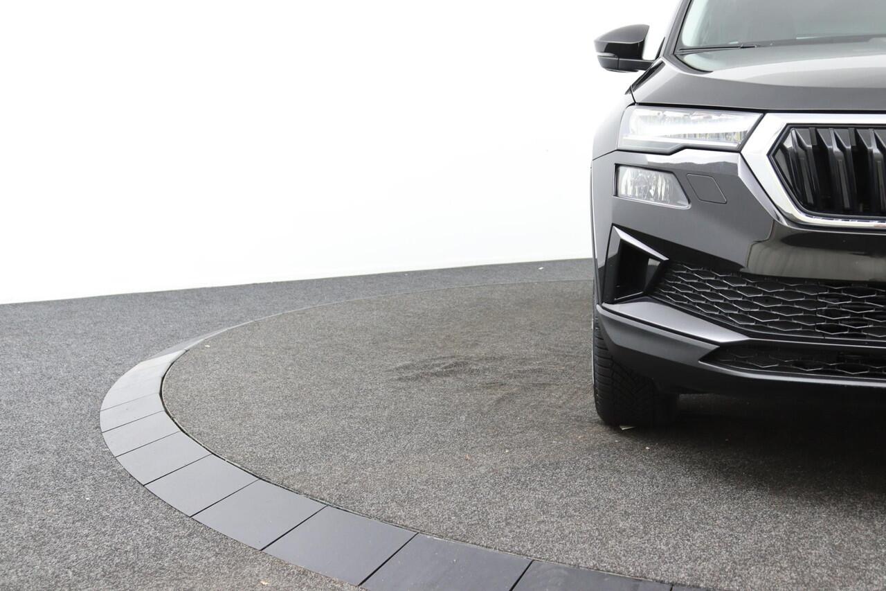 Skoda Karoq 1.0 TSI Business Edition Rijklaarprijs! incl 12maand BOVAG garantie