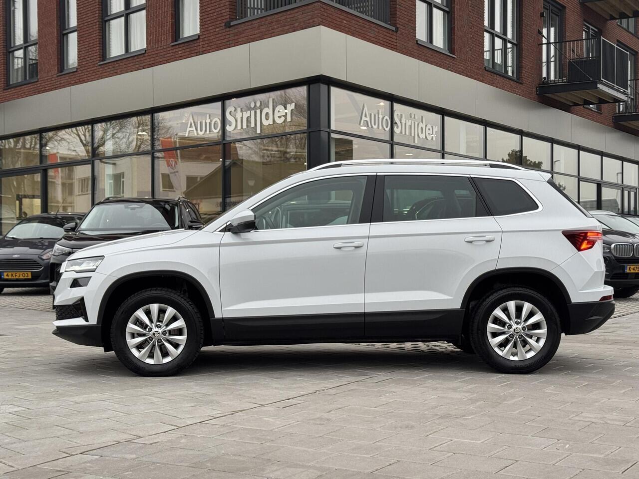 Skoda Karoq 1.5 TSI ACT Business Edition 150pk automaat | ECC | Camera | Carplay | 16LM