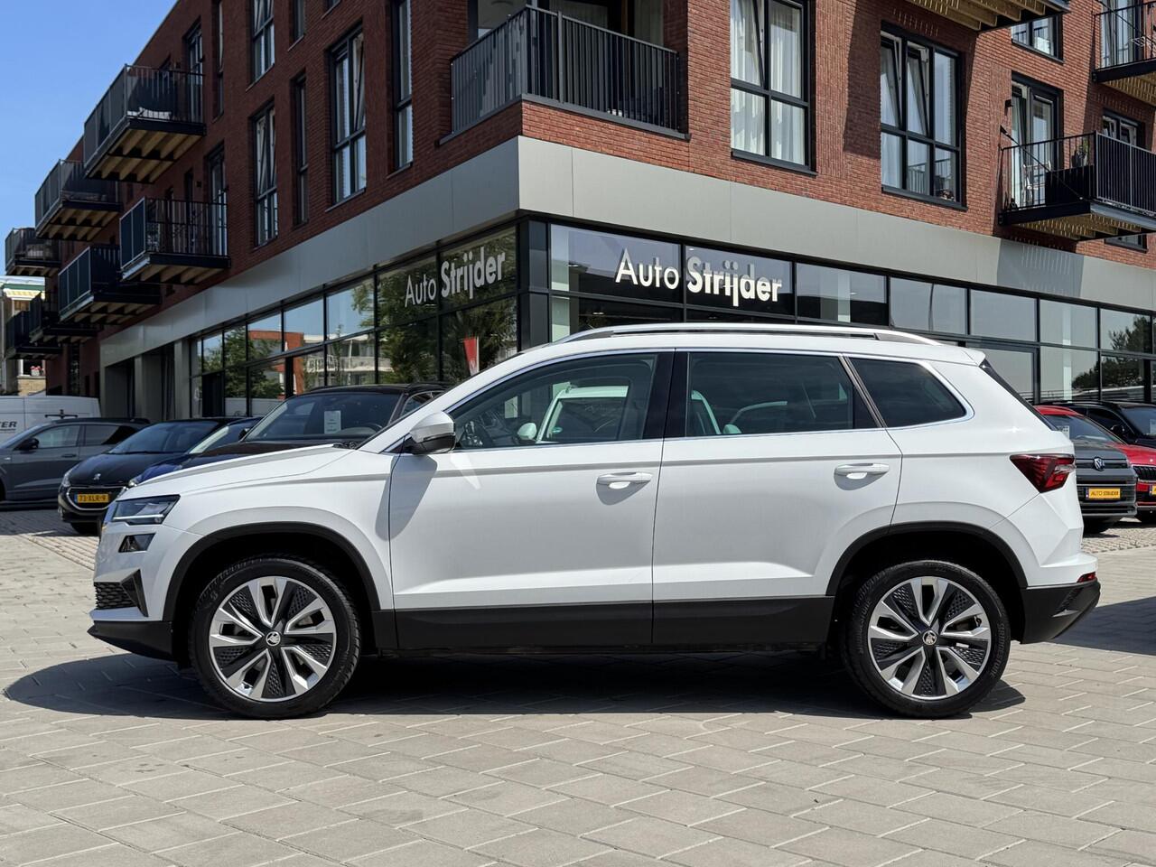Skoda Karoq 1.5 TSI ACT Business Edition Plus Automaat | Panodak | Camera | 18LM