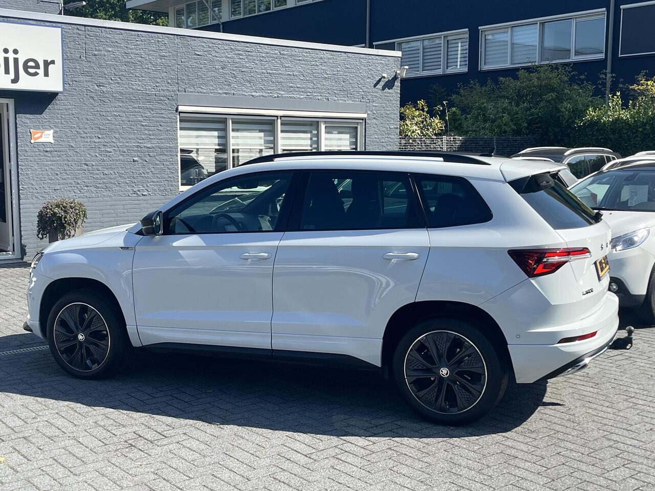 Skoda Karoq 1.5 TSI ACT Sportline Business | EL. TREKHAAK | 360 CAMERA | 5 JAAR GARANTIE |