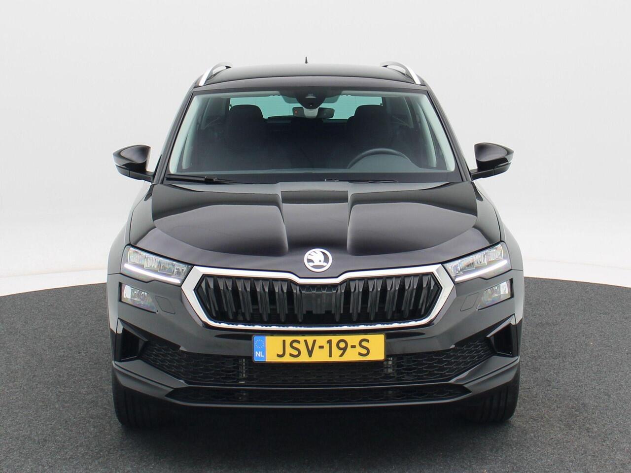 Skoda Karoq 1.5 TSi 150 Pk Automaat Business Edition | Adaptive Cruise | Climate Control | Stoelverwarming | Parkeersensoren | Navigatie | Carplay | 18 inch | 14.626 Km!!