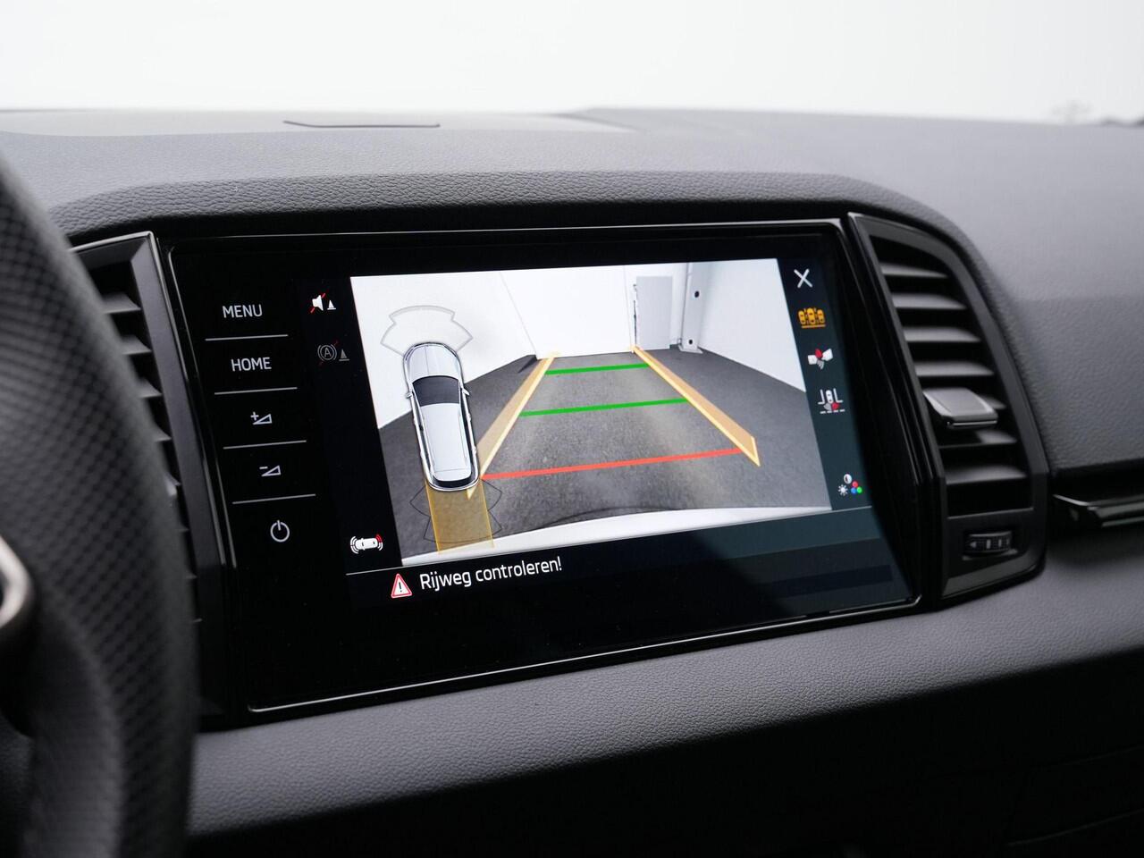 Skoda Karoq 1.5 TSI 150 pk DSG Sportline | Navigatie Columbus | Matrix LED | Stuur-/stoelverwarming | Achteruitrijcamera