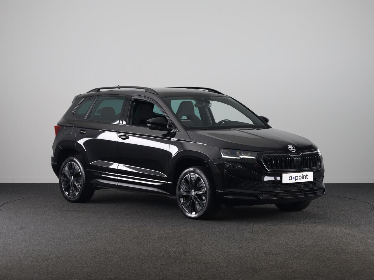 Skoda Karoq 1.5 TSI Sportline Business 150pk | Dode hoek sensoren | Adaptive Cruise Control | Elektrische achterklep |