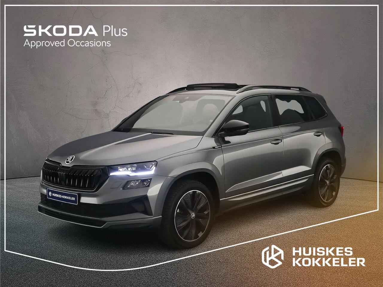 Skoda Karoq Sportline Business 1.5 TSI 150pk DSG Automaat Trekhaak, Panoramadak, Elektrische achterklep, Adaptive cruise control, Navigatie, Achteruitrijcamera,