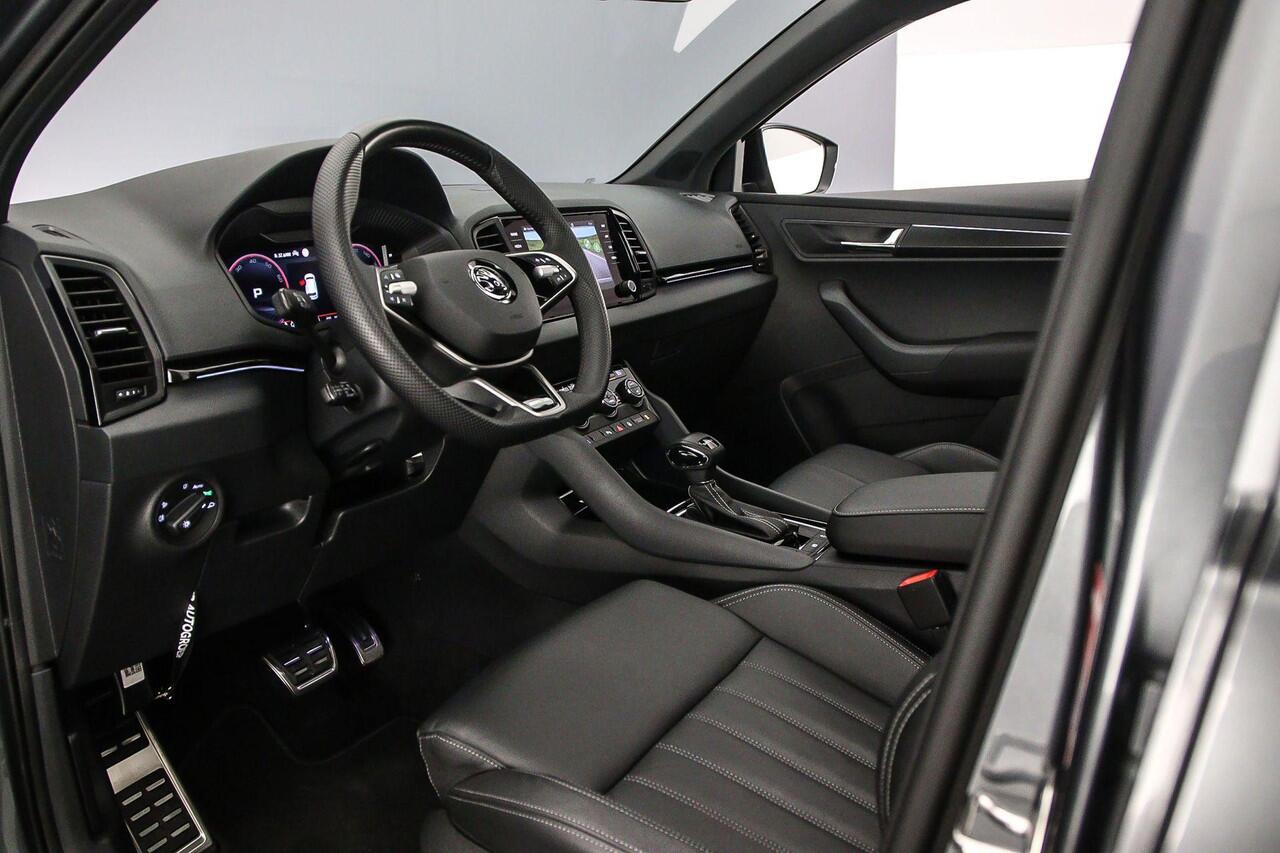 Skoda Karoq Sportline Business 1.5 TSI 150pk DSG Automaat Trekhaak, Panoramadak, Elektrische achterklep, Adaptive cruise control, Navigatie, Achteruitrijcamera,