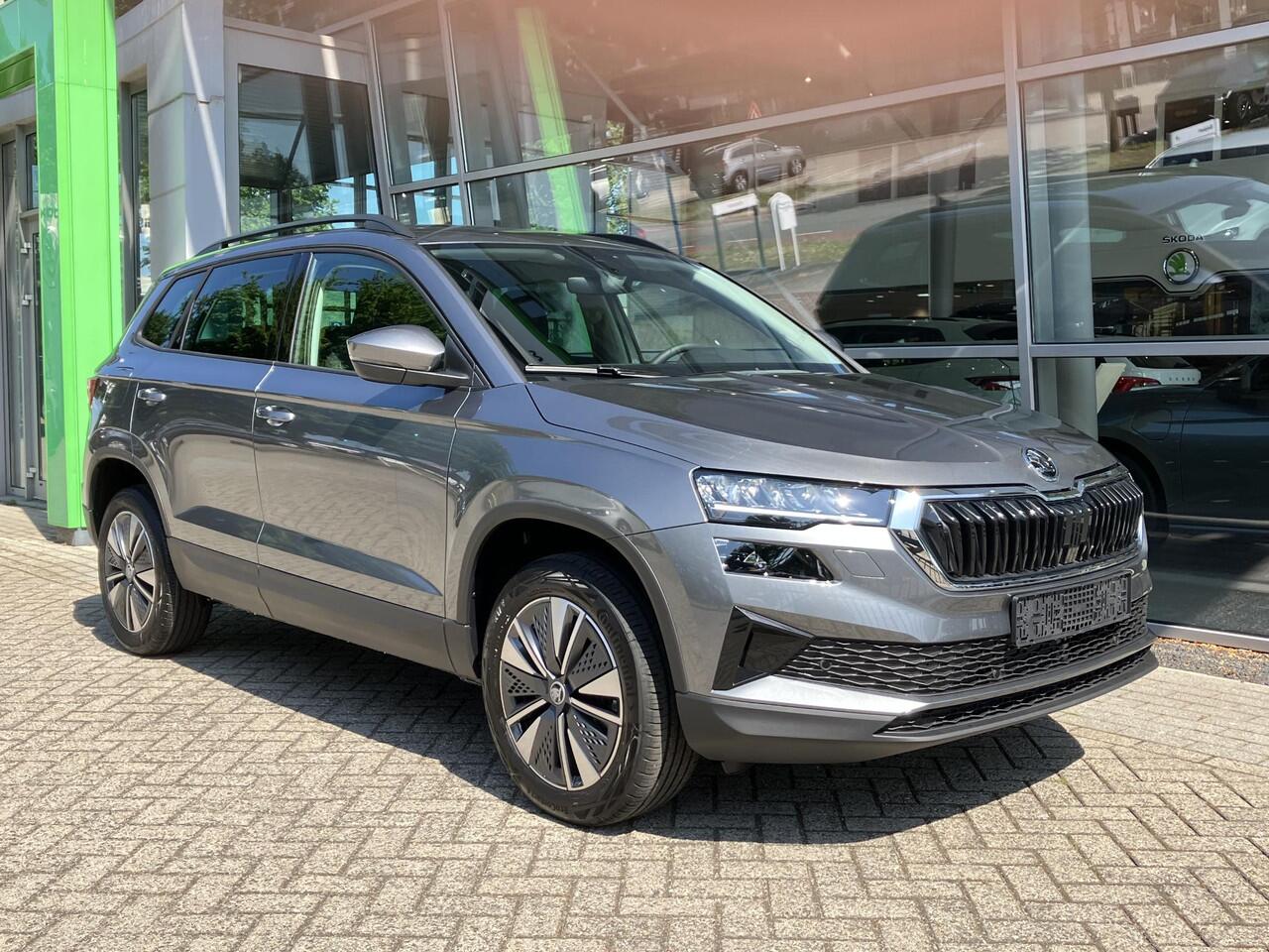 Skoda Karoq Business Edition 1.5 TSI 150PK DSG | Automaat | Navigatie | Winterpakket | Adaptieve cruise control |