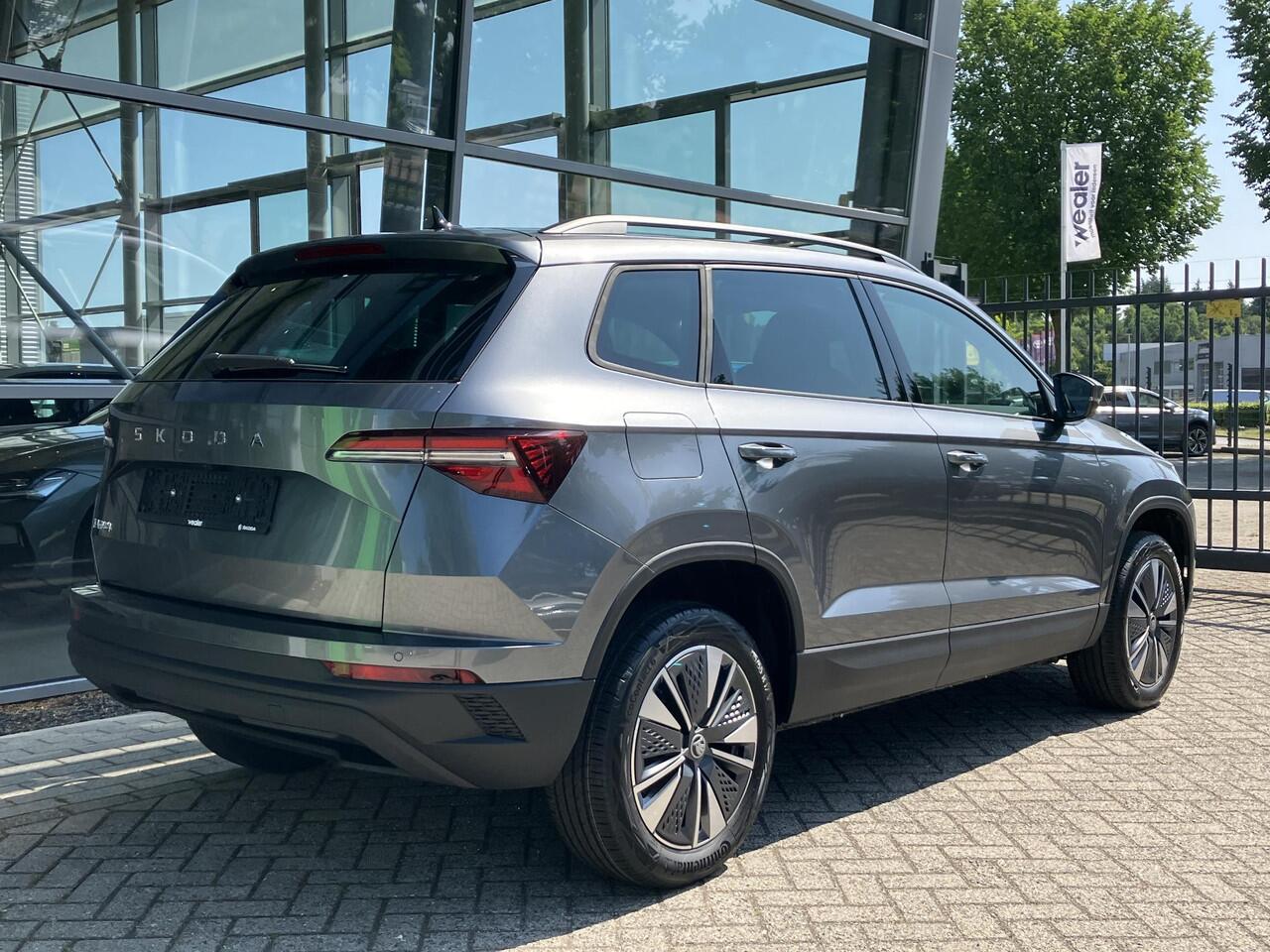 Skoda Karoq Business Edition 1.5 TSI 150PK DSG | Automaat | Navigatie | Winterpakket | Adaptieve cruise control |