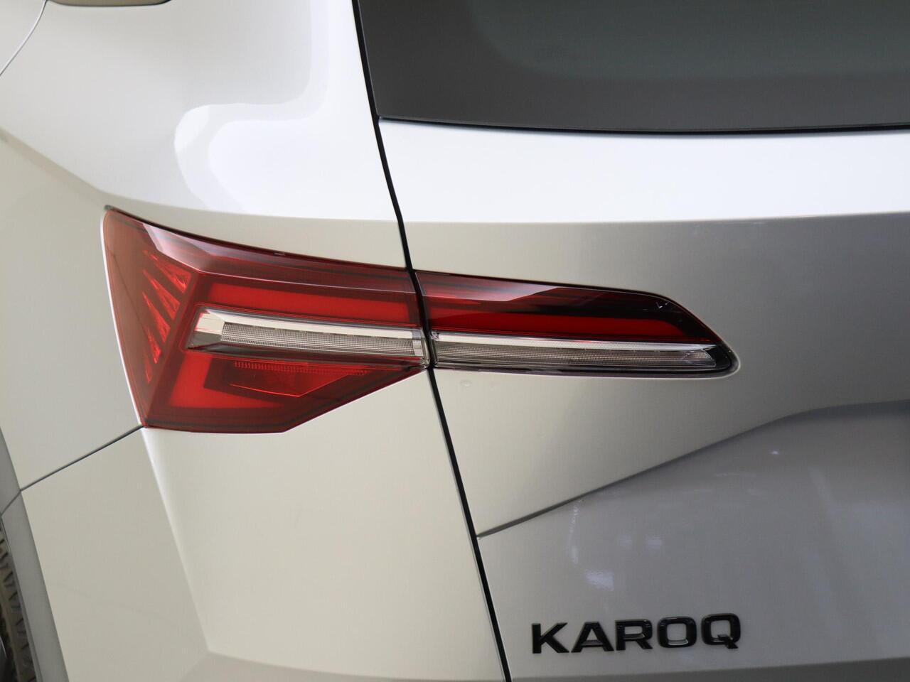 Skoda Karoq 1.5 TSI ACT Sportline Business | Trekhaak | Achteruitrijcamera | Keyless | Adaptieve cruise control | CarPlay | Digital cockpit | Navigatie |