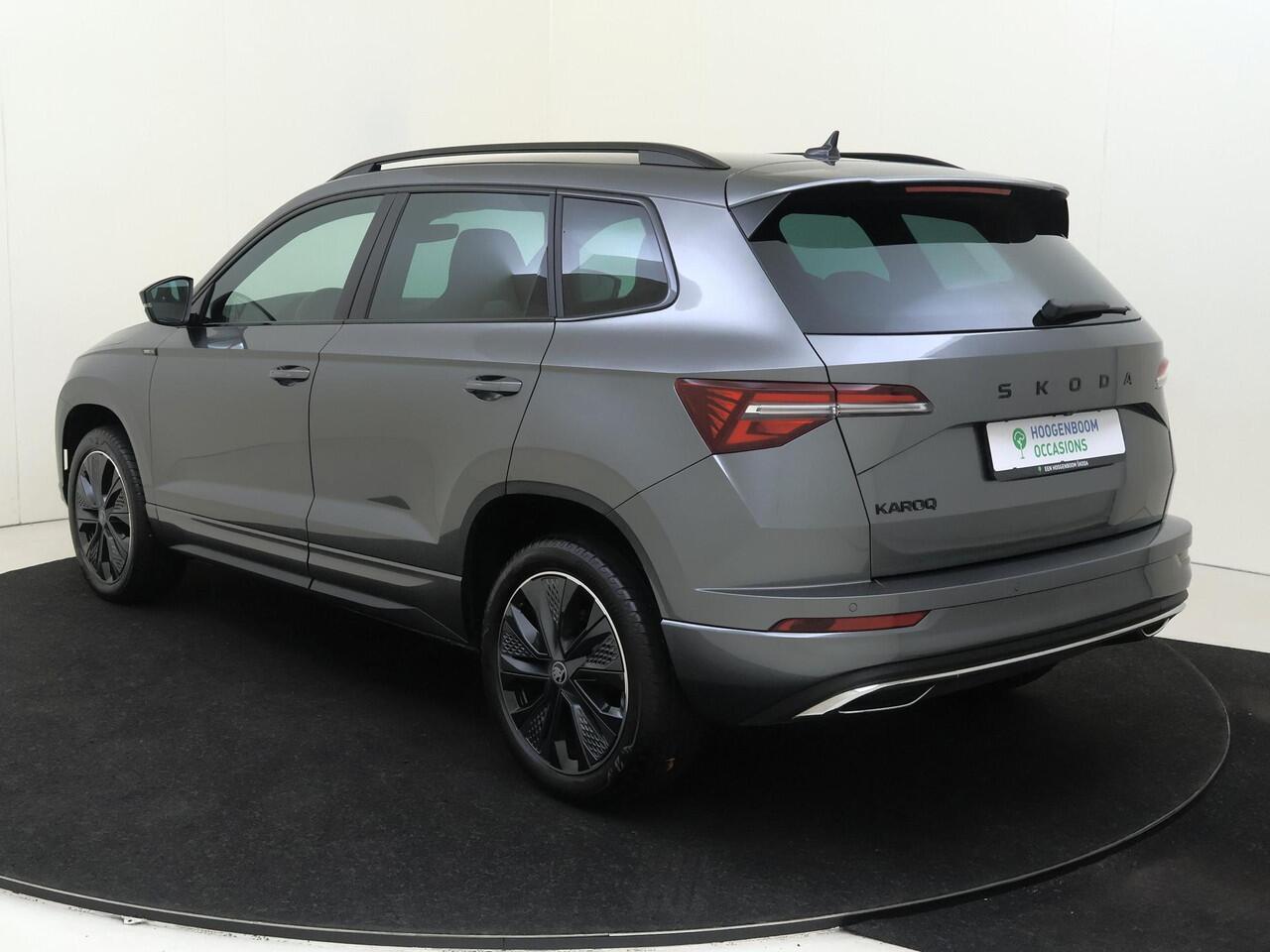 Skoda Karoq 1.5 TSI ACT Sportline Business | Trekhaak | Achteruitrijcamera | Keyless | Adaptieve cruise control | CarPlay | Digital cockpit | Navigatie |