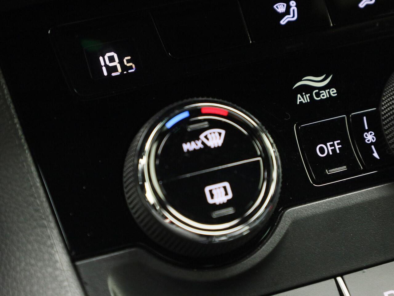 Skoda Karoq 1.5TSI/150PK ACT Sportline DSG · Navigatie · Trekhaak · Apple/Android Car Play · Camera · Garantie tot maart 2029 of 60000km.