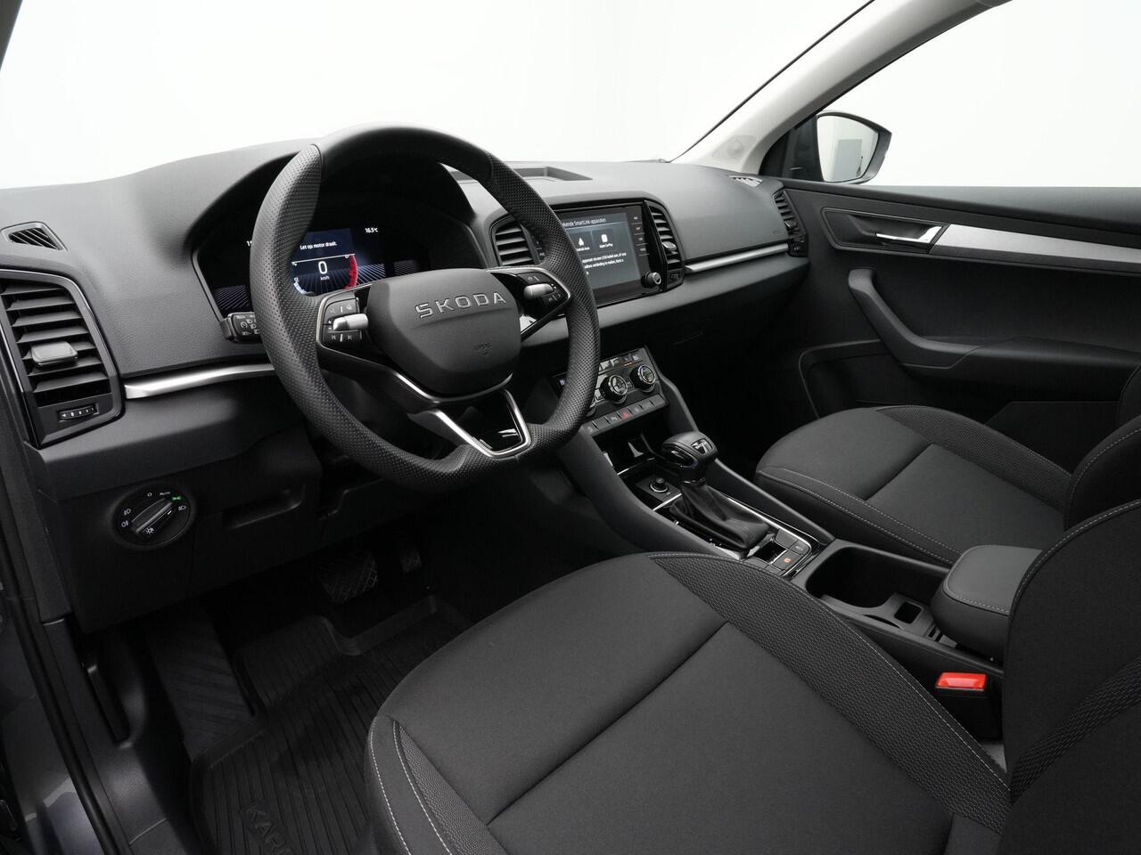 Skoda Karoq 1.5 TSI ACT 150 pk DSG Business Edition | LED | Stoelverwarming | Achteruitrijcamera | Keyless | Apple Carplay/Android Auto