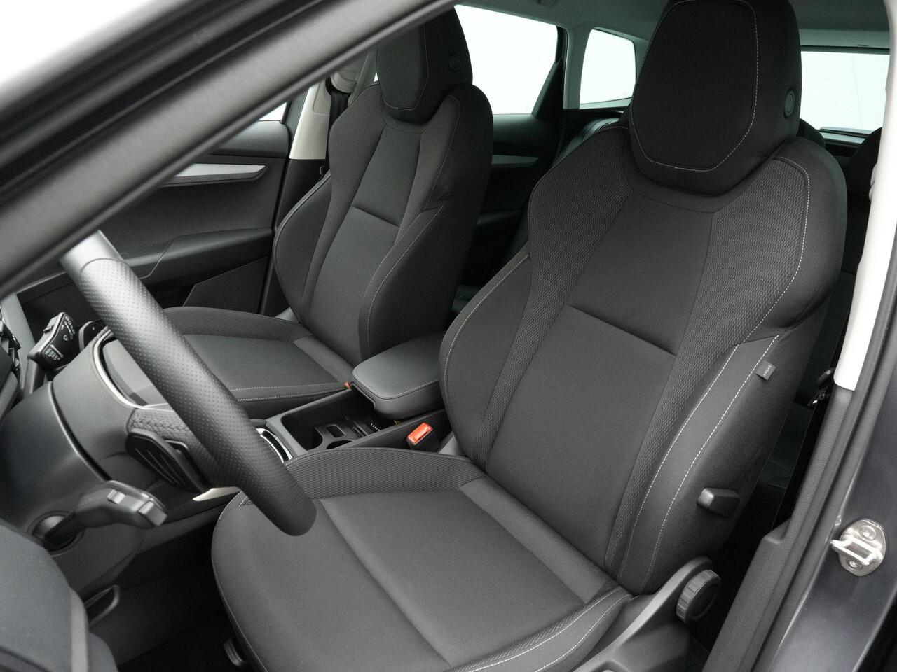 Skoda Karoq 1.5 TSI ACT 150 pk DSG Business Edition | LED | Stoelverwarming | Achteruitrijcamera | Keyless | Apple Carplay/Android Auto