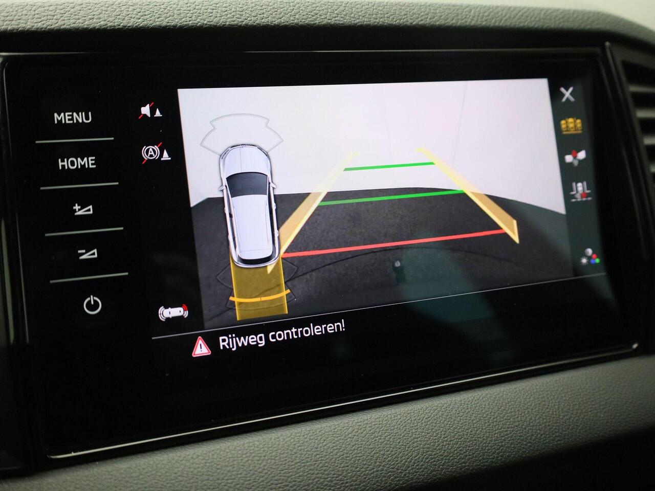 Skoda Karoq 1.5TSI/150PK ACT Sportline DSG · Navigatie · Trekhaak · Apple/Android Car Play · Camera · Garantie tot maart 2029 of 60000km.