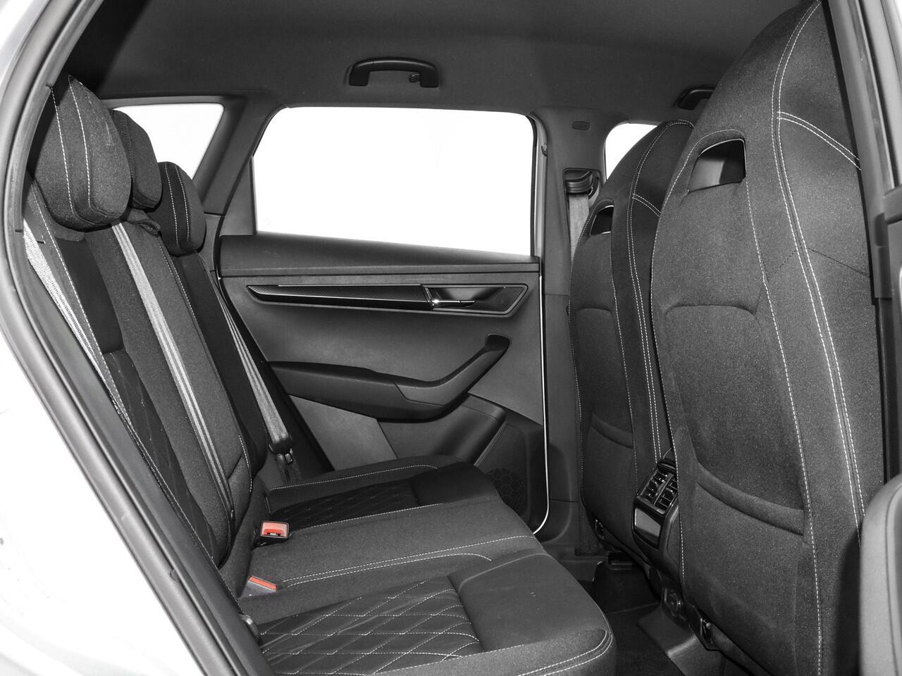 Skoda Karoq 1.5TSI/150PK DSG ACT Sportline · Camera · Elek. Trekhaak · Elek. Achterklep · Apple/Android Car Play · Navigatie · 18'' Inch · Garantie t/m 27-02-2029 of 60.000km