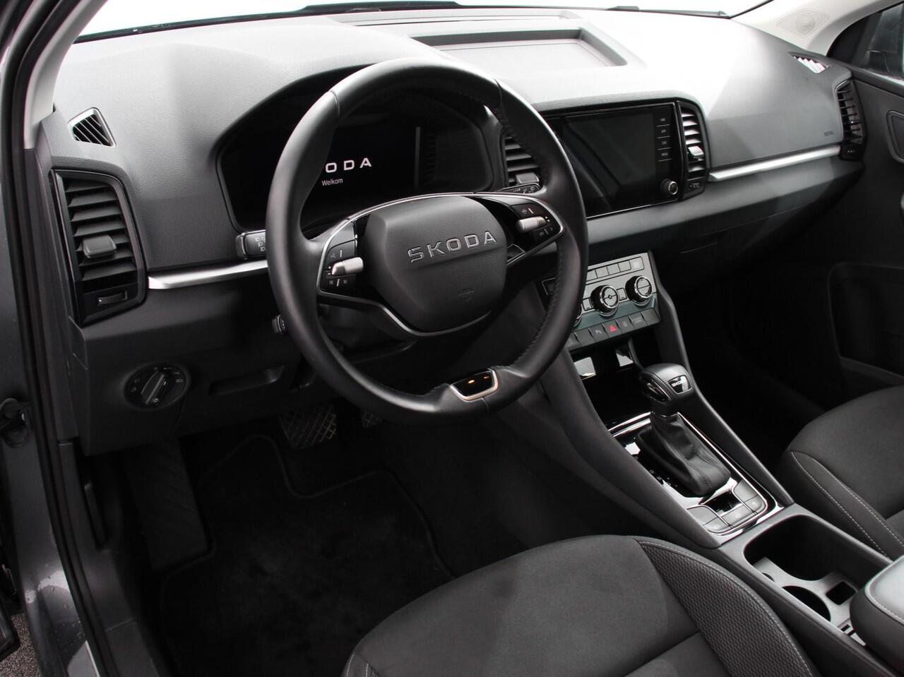 Skoda Karoq 1.5 TSI 150pk DSG ACT Selection | Navigatie | Apple Carplay/Android Auto | Camera | Parkeer sensoren | Adaptive Cruise Control | Lichtmetalen Velgen | Digitale Cockpit