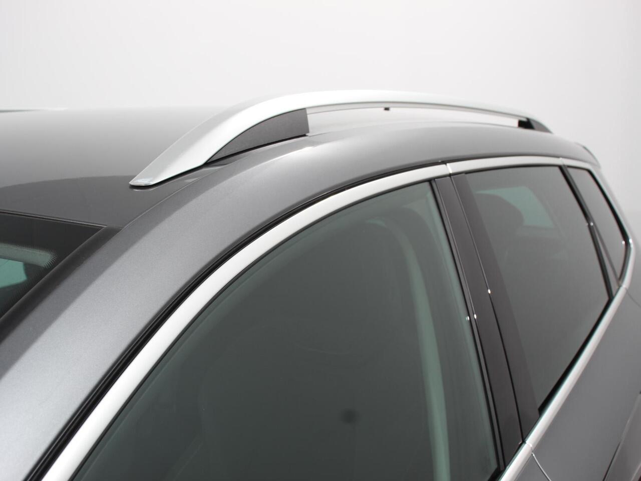 Skoda Karoq 1.5 TSI 150pk DSG ACT Selection | Navigatie | Apple Carplay/Android Auto | Camera | Parkeer sensoren | Adaptive Cruise Control | Lichtmetalen Velgen | Digitale Cockpit