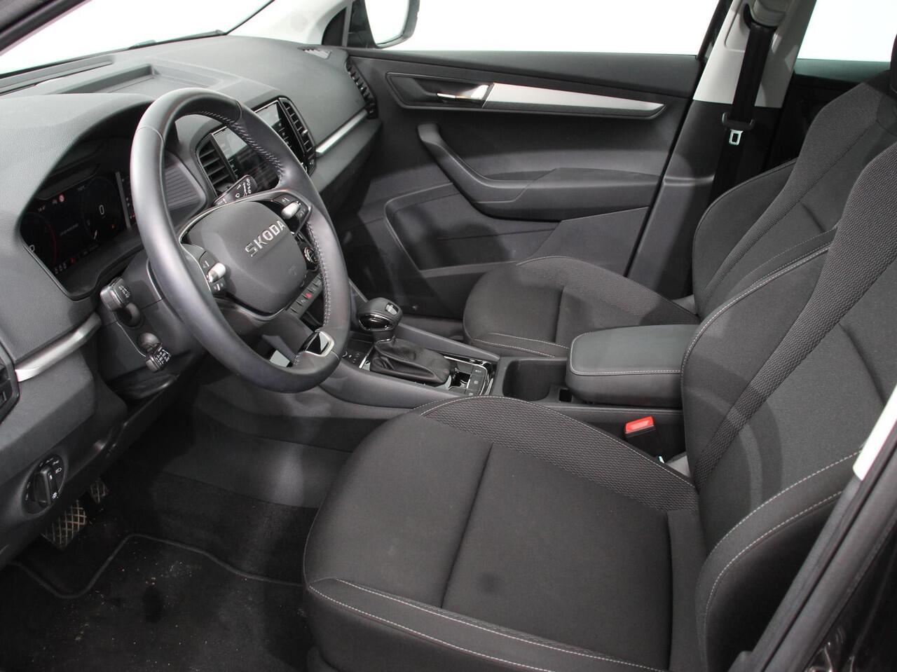 Skoda Karoq 1.5 TSI 150pk DSG ACT Selection | Navigatie | Apple Carplay/Android Auto | Camera | Parkeer sensoren | Adaptive Cruise Control | Lichtmetalen Velgen | Digitale Cockpit