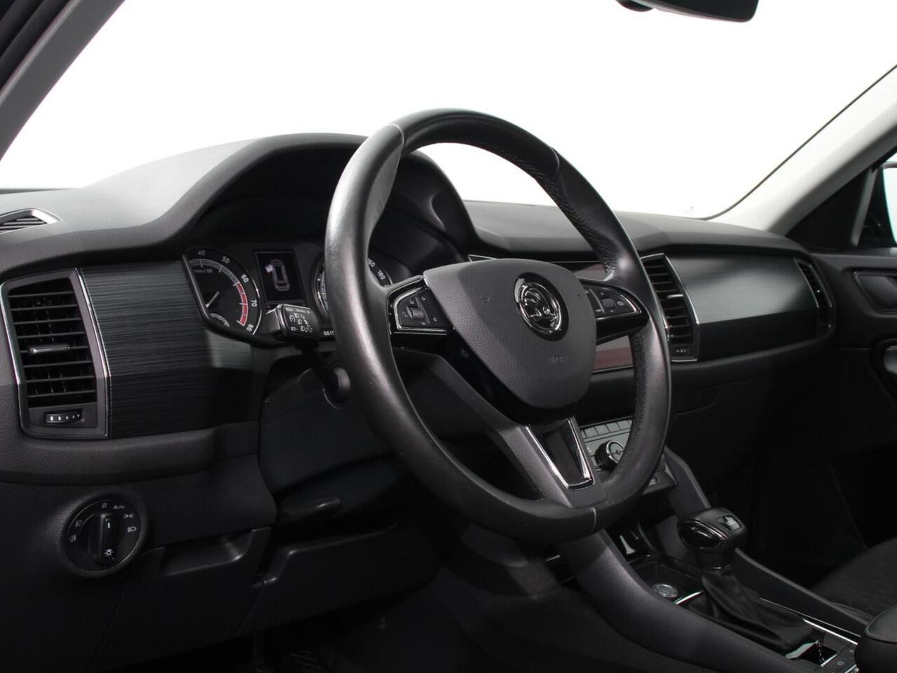 Skoda Kodiaq 1.5 TSI 150pk Automaat Ambition 7 persoons | Navigatie | Climate control | Cruise control | Camera | Lichtmetalen velgen | Parkeer sensoren | Stoelverwarming voor