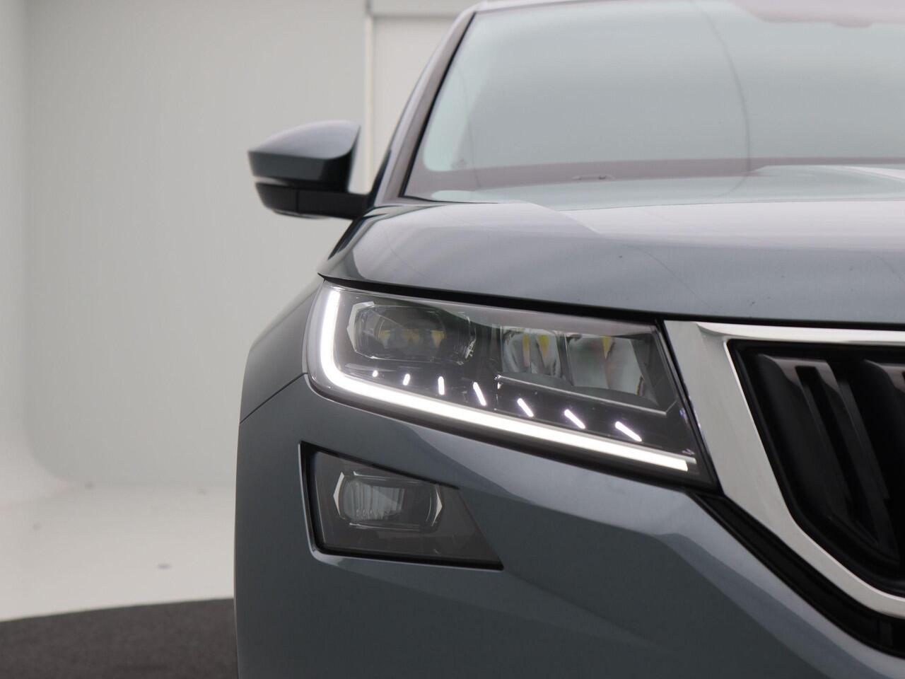 Skoda Kodiaq 1.5 TSi 150 Pk Automaat Business Edition 7-Pers. | Matrix LED | Navigatie | Keyless | Stoelverwarming | Parkeersensoren | 18 Inch | Trekhaak | 70.728 Km!!