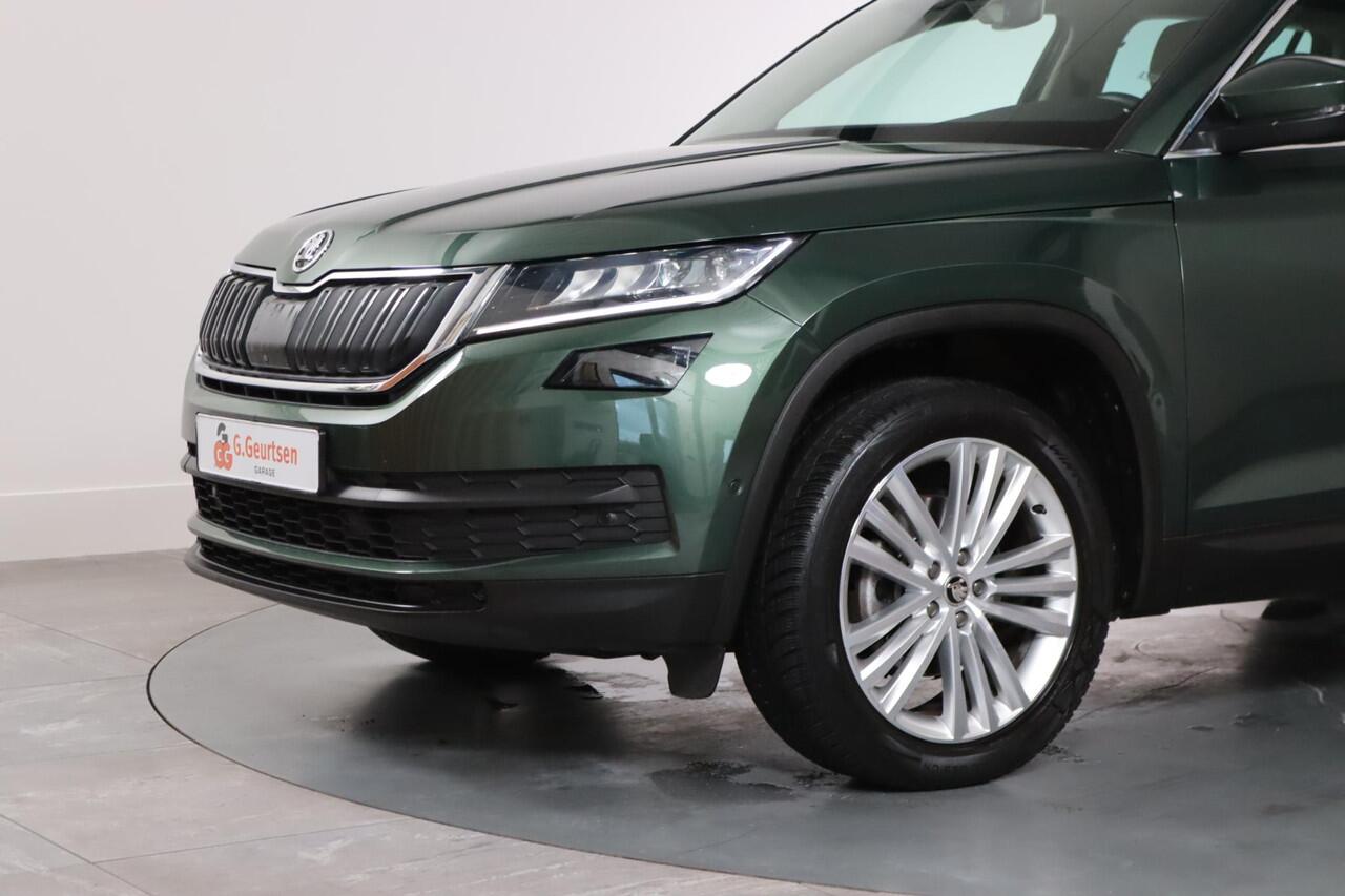 Skoda Kodiaq 1.5 TSI Style Business 7-Persoons, Trekhaak, LED, 360Camera, Memory, ACC,