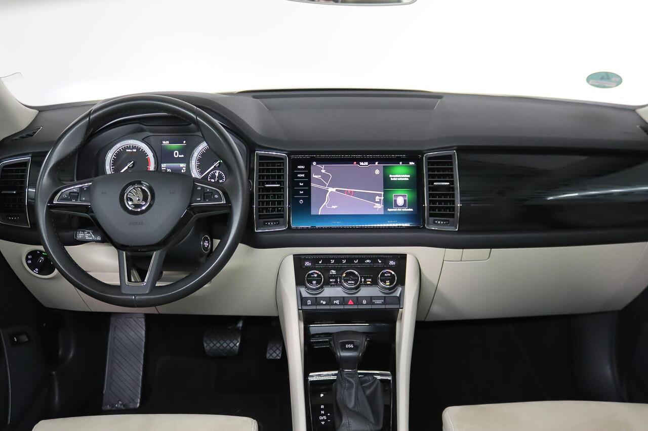 Skoda Kodiaq 1.5 TSI Style Business 7-Persoons, Trekhaak, LED, 360Camera, Memory, ACC,