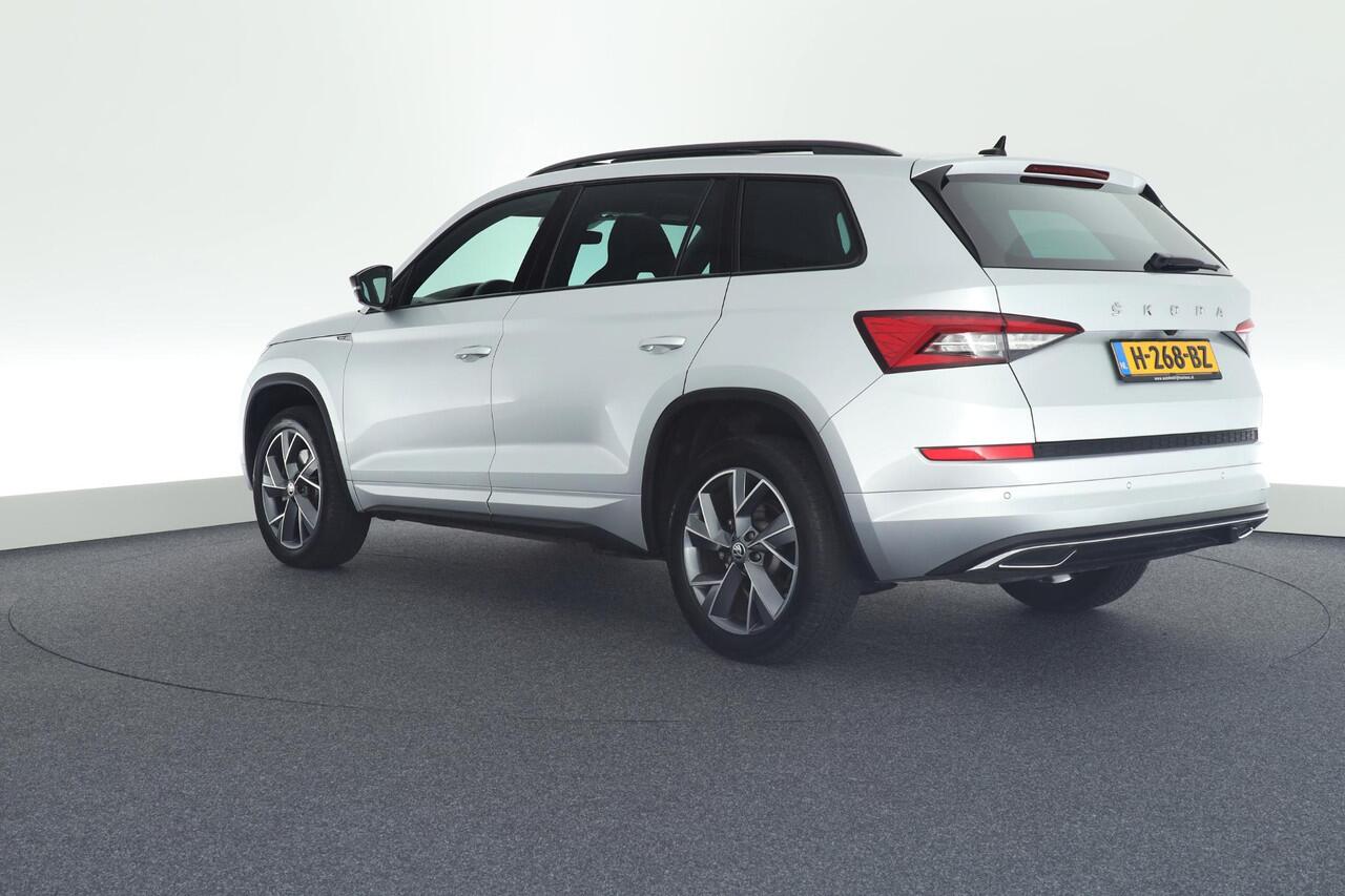 Skoda Kodiaq 2.0 TSI 190pk DSG 4x4 Sportline Trekhaak DCC Camera Canton Keyless Memory Panoramadak Virtual Cockpit Navigatie