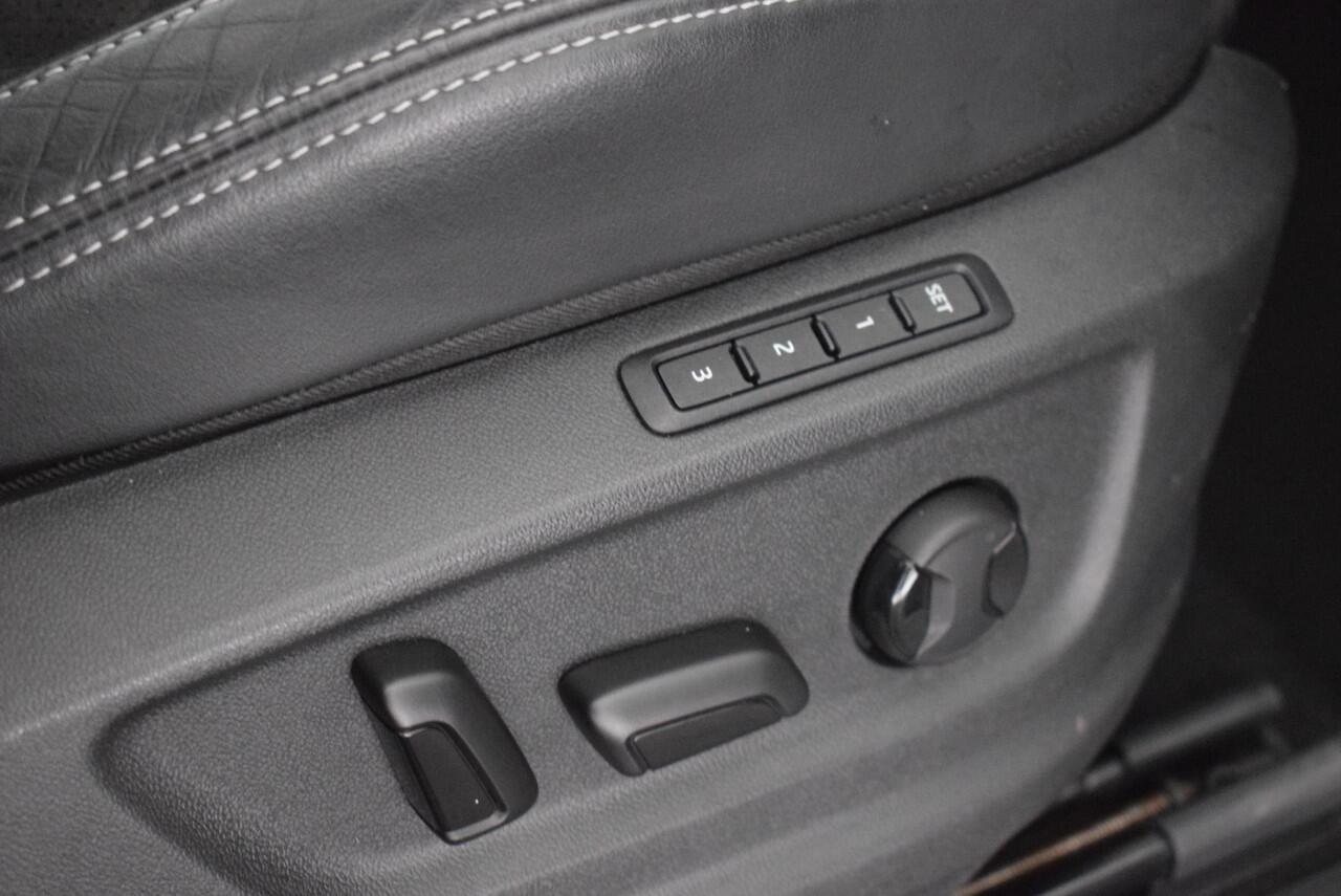 Skoda Kodiaq 2.0 TSI 190pk DSG 4x4 Sportline Trekhaak DCC Camera Canton Keyless Memory Panoramadak Virtual Cockpit Navigatie