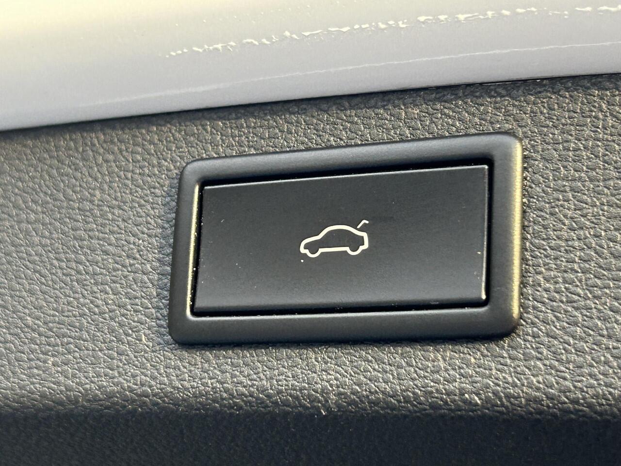 Skoda Kodiaq 1.5 TSI Business Edition | Trekhaak | Navigatie | Achteruitrijcamera