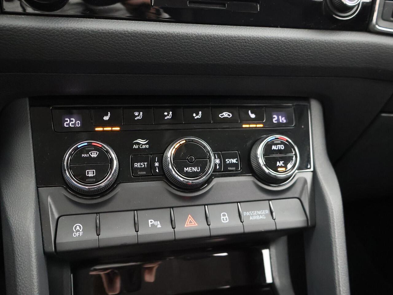 Skoda Kodiaq 1.5 TSI 150 PK DSG 7-PERSOONS + TREKHAAK | APPLE CARPLAY | STUUR / STOELVERWARMING