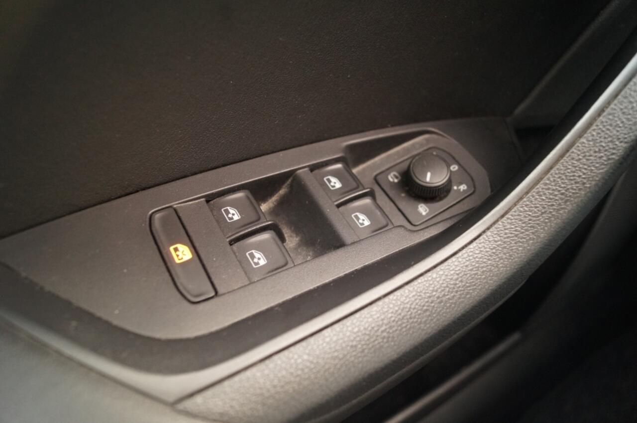 Skoda Kodiaq 1.5 TSI 150pk DSG Style 7-persoons -PANO-ECC-TREKHAAK-