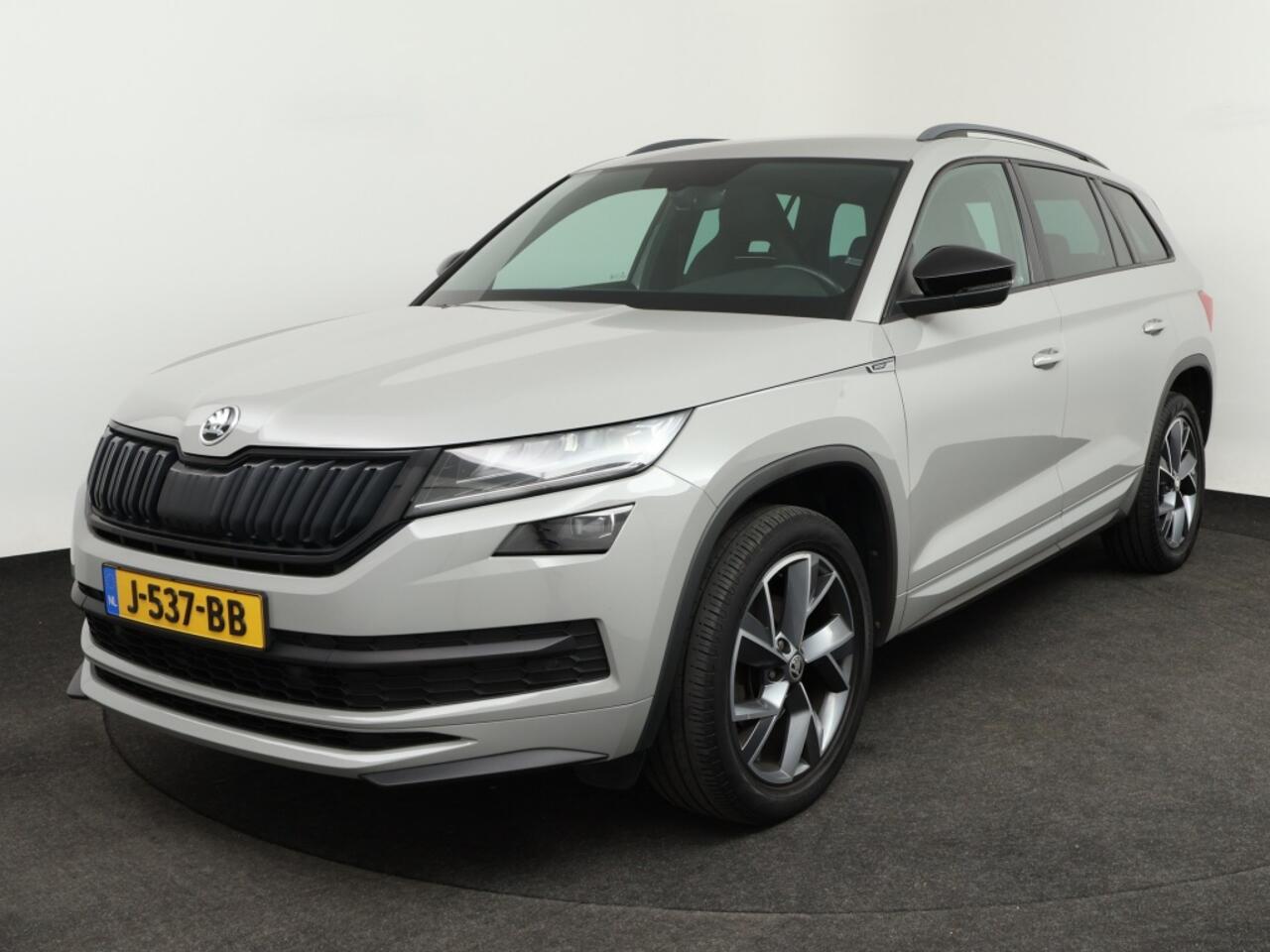 Skoda Kodiaq 1.5 TSI Sportline Business | Virtual o Alcantara o CarPlay o LED