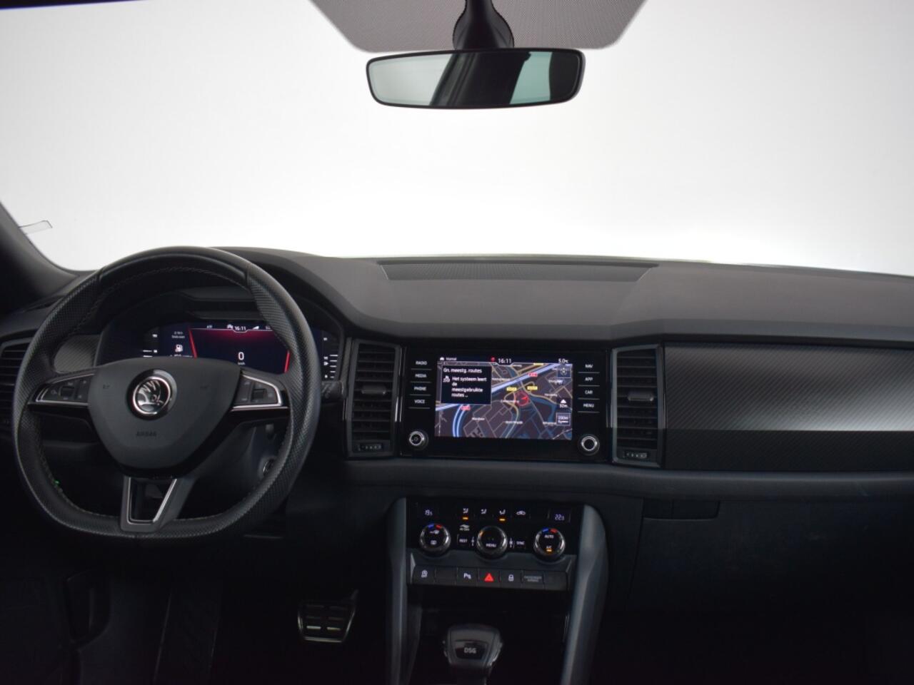 Skoda Kodiaq 1.5 TSI Sportline Business | Virtual o Alcantara o CarPlay o LED