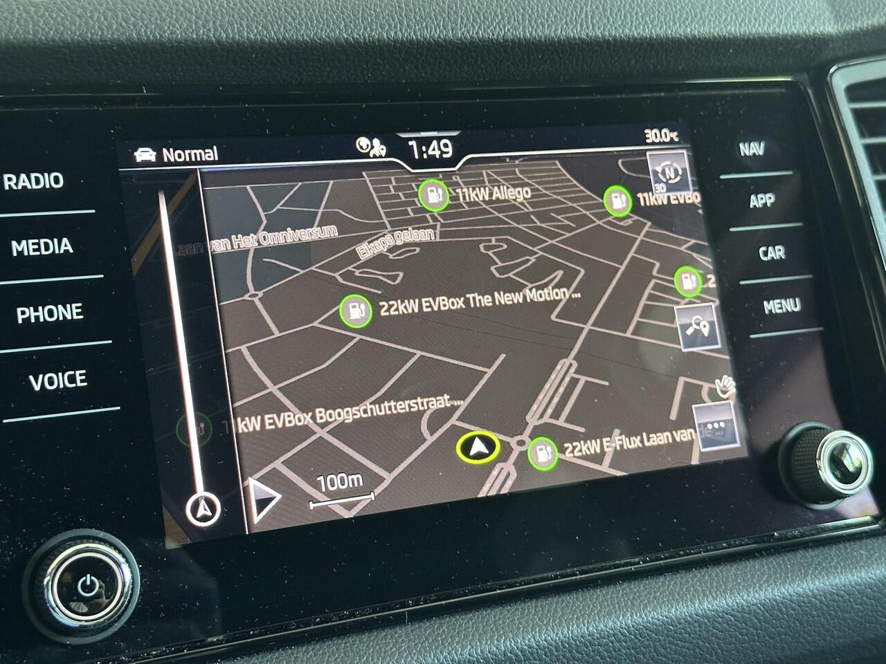 Skoda Kodiaq 1.5 TSI Sportline Business | TREKHAAK | NAVIGATIE | ACHTERUITRIJCAMERA