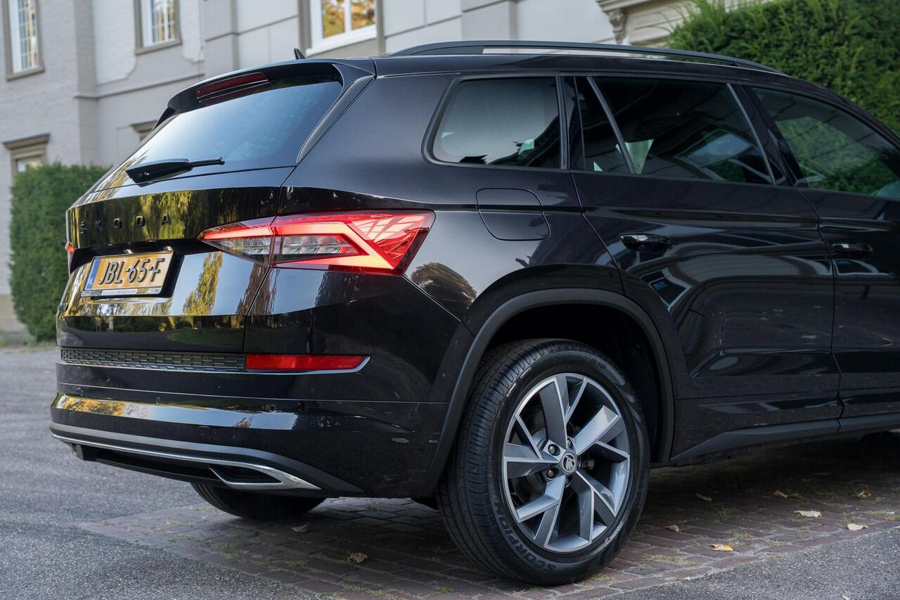 Skoda Kodiaq 1.5 TSI Sportline Business Memory | Carplay | RS Stoelen | 1E EIGN