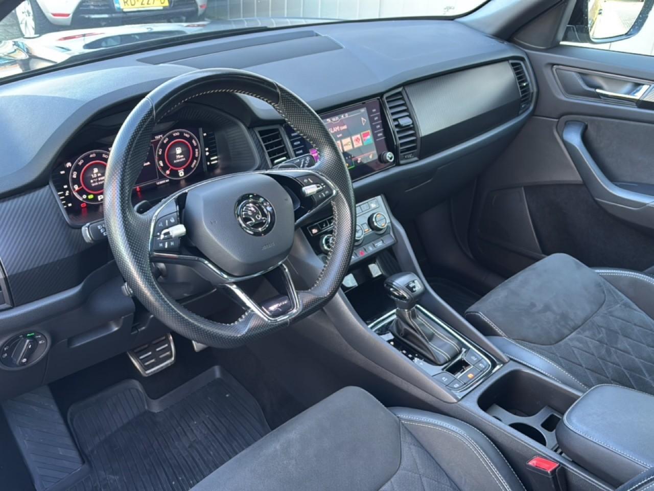 Skoda Kodiaq 2.0 TSI 4x4 Sportline Business 7p. Panodak