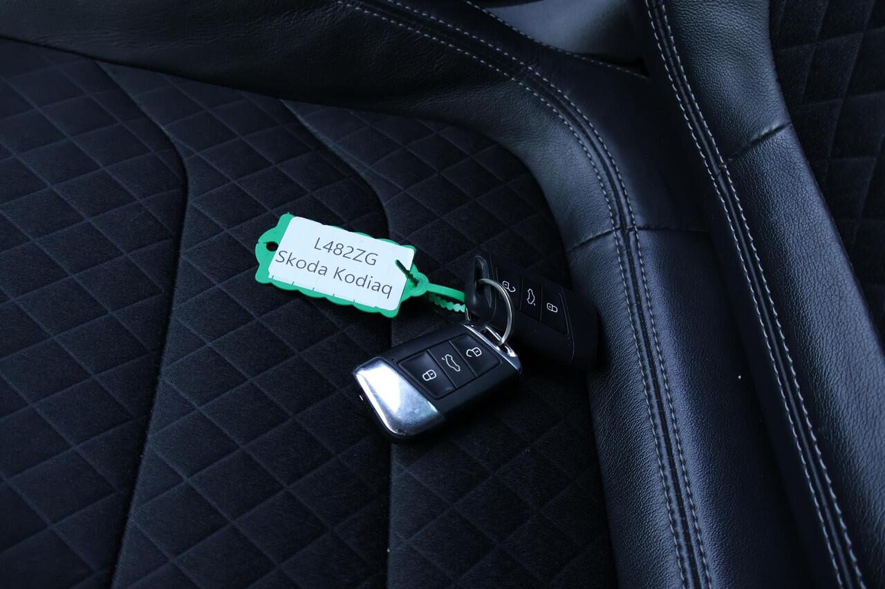 Skoda Kodiaq 1.5 TSI Business Edition 1e Eigenaar | Volledig Onderh | NL-Auto | BTW | Trekhaak | Camera | Elek Klep | Climate | Navi | Carplay | Keyless | PDC |