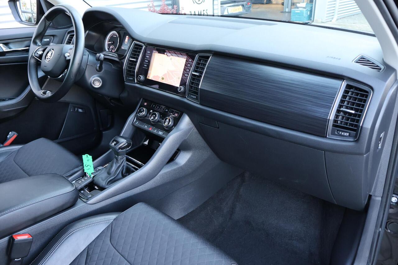 Skoda Kodiaq 1.5 TSI Business Edition 1e Eigenaar | Volledig Onderh | NL-Auto | BTW | Trekhaak | Camera | Elek Klep | Climate | Navi | Carplay | Keyless | PDC |