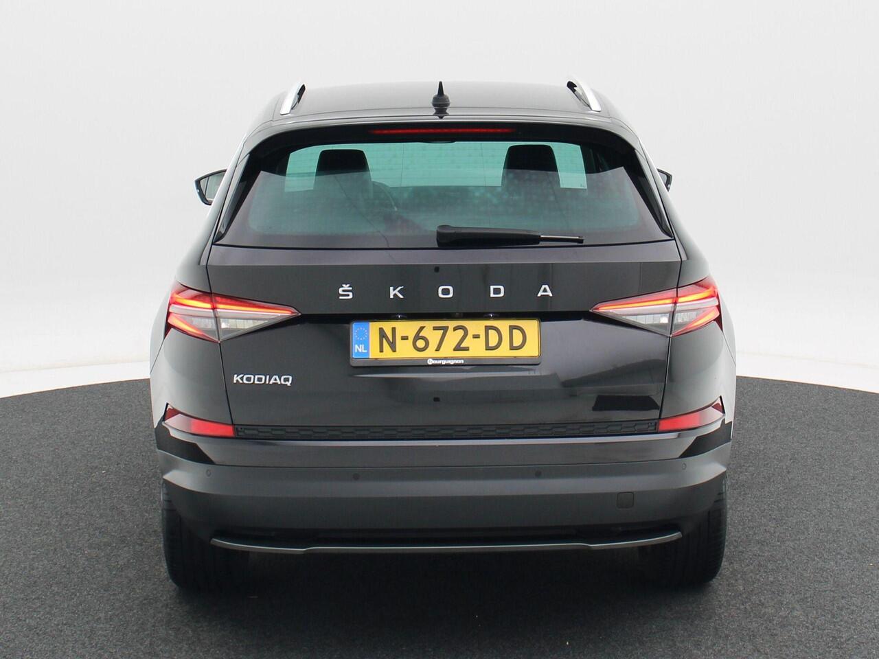 Skoda Kodiaq 1.5 TSi 150 Pk Automaat Business Edition | Camera | Navigatie | CarPlay | Climate | Cruise | 18 inch | 78.238 Km!!