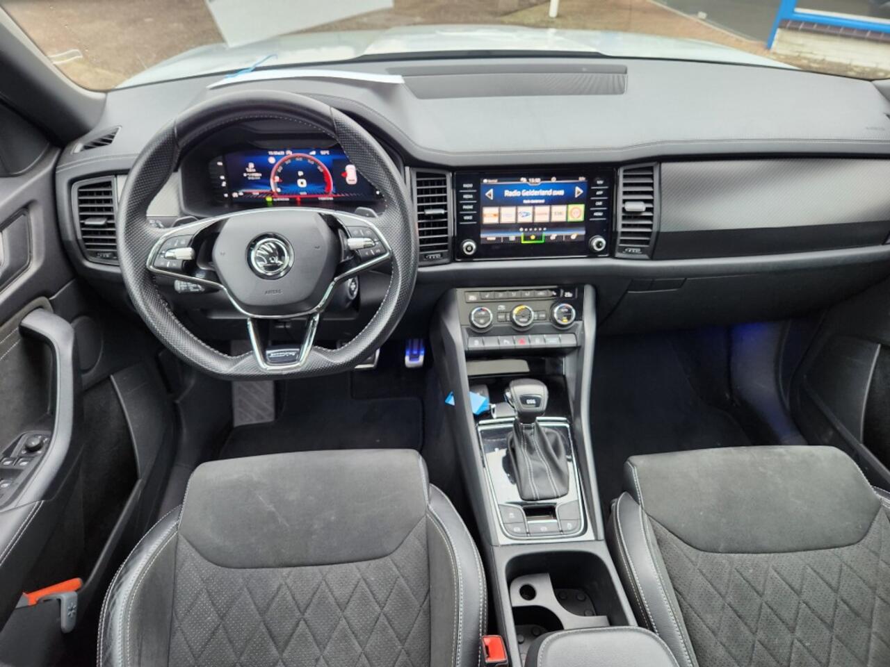 Skoda Kodiaq 1.5 TSI Sportline Business,Facelift, Pano, Trekhaak, Virtual Cockpit, Sportstoelen