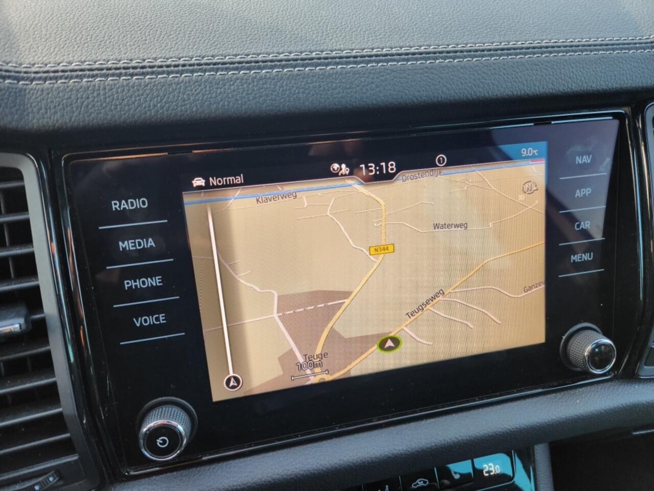 Skoda Kodiaq 1.5 TSI Sportline Business,Facelift, Pano, Trekhaak, Virtual Cockpit, Sportstoelen