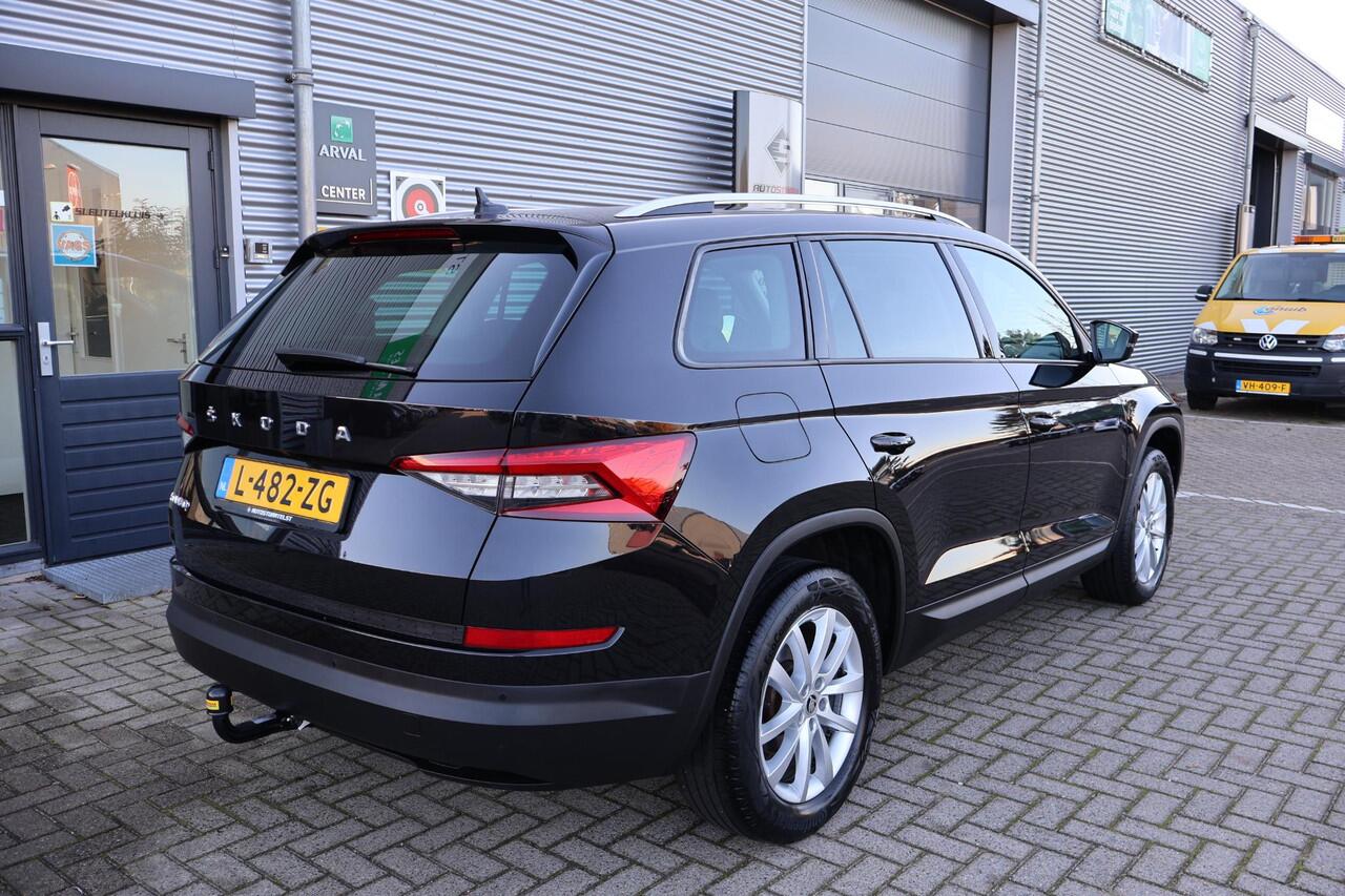 Skoda Kodiaq 1.5 TSI Business Edition 1e Eigenaar | Volledig Onderh | NL-Auto | BTW | Trekhaak | Camera | Elek Klep | Climate | Navi | Carplay | Keyless | PDC |