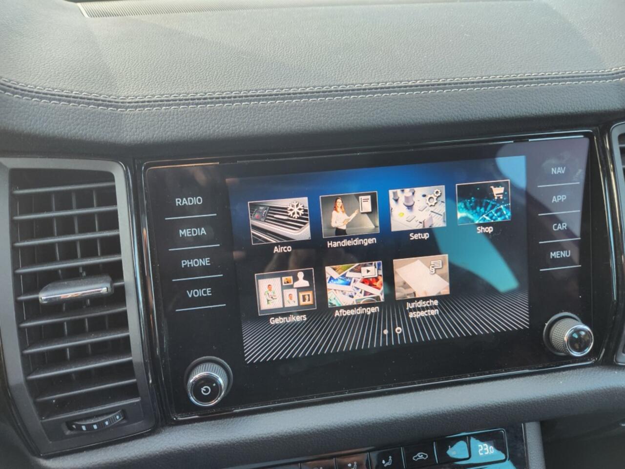 Skoda Kodiaq 1.5 TSI Sportline Business,Facelift, Pano, Trekhaak, Virtual Cockpit, Sportstoelen