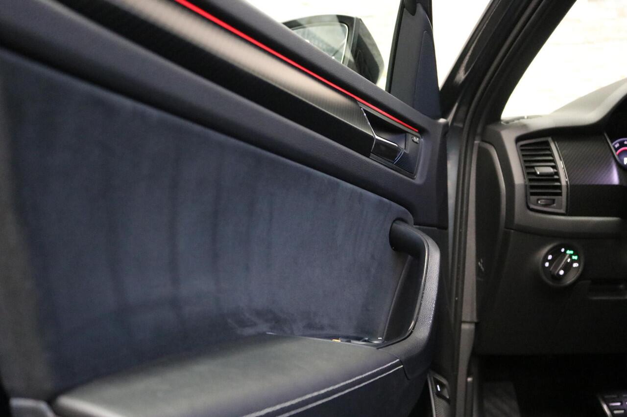 Skoda Kodiaq 1.5 TSI Sportline Business | Panoramadak | Virtual Cockpit | Camera | CANTON | ACC | Carplay | Electr. Stoel | Dodehoeksensoren | ORIG NL | Vol opties |