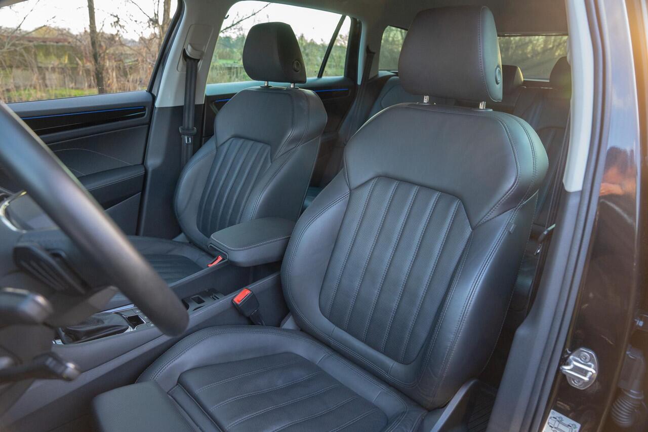 Skoda Kodiaq 2.0 TSI 4x4 Laurin & Klement FACELIFT | TREKHAAK | 360 CAM | CANTON | STOELVENTILATIE | 1E EIGN