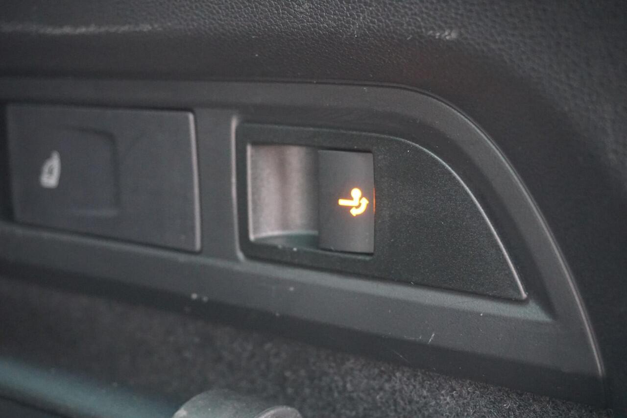 Skoda Kodiaq 1.5 TSI Business Edition + SPORTSTOELEN / CAMERA / TREKHAAK ELEKTRISCH